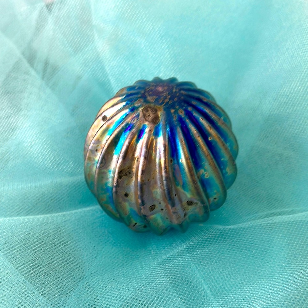 Isle of Wight paperweight, iridescent colors, signed, very unusual